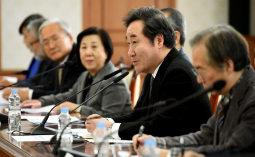  이낙연 국무총리가 13일 세종로 정부서울청사에서 국민안전안심위원회에 참석, 모두발언을 하고 있다 / 사진:국무총리실 