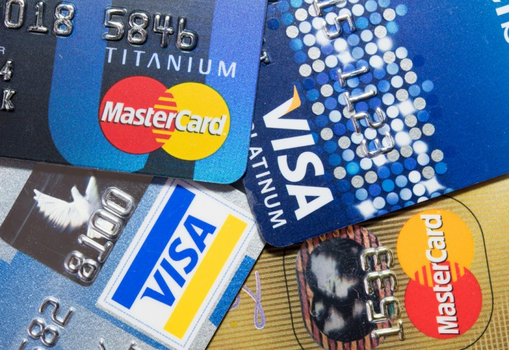  신용카드, 암호화폐 매매 수수료 부과