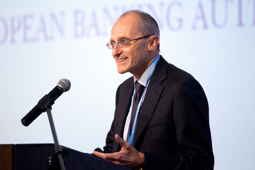  유럽은행감독청 수장 “암호화폐 과잉규제 말아야”