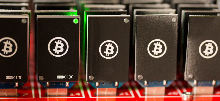  비트코인 네트워크 해시율 사상 최대…채굴작업 여전히 인기