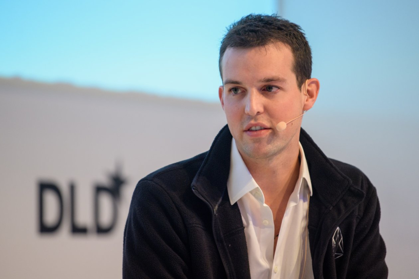  WSJ - Brendan Blumer 