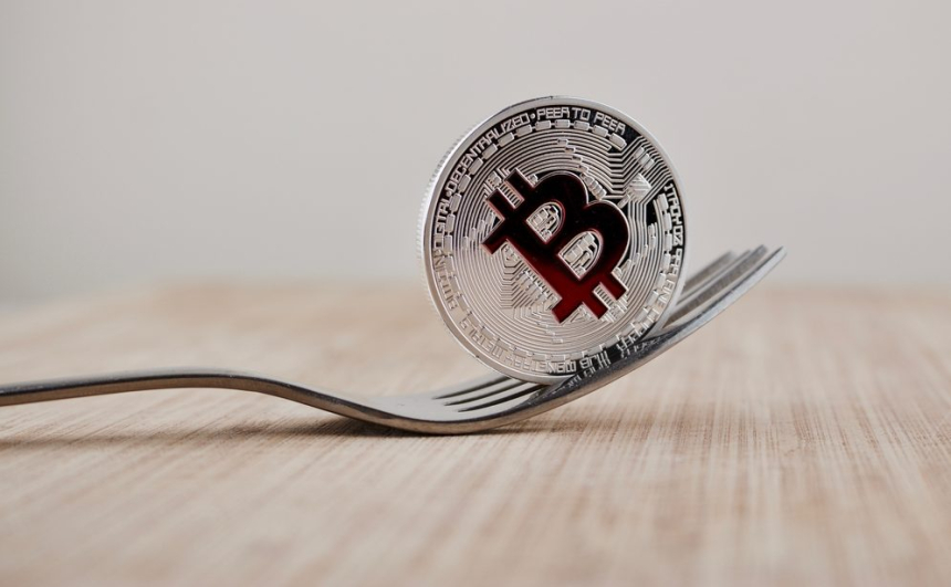 비트코인캐시 하드포크 경쟁 심화, 크레이그 라이트 ‘해시파워’ 발언에 BCH SV 가격 ‘급등’