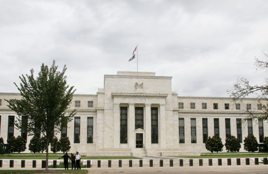  Donald Trump has repeatedly criticised the Federal Reserve. 