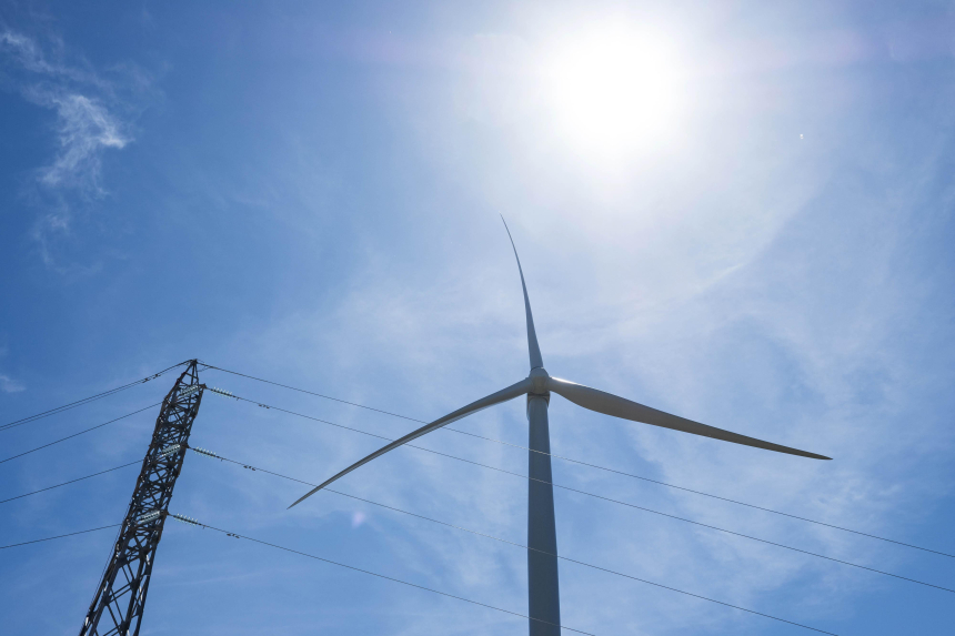  美 초대형 청정에너지 기업, 블록체인 거래 시범 진행