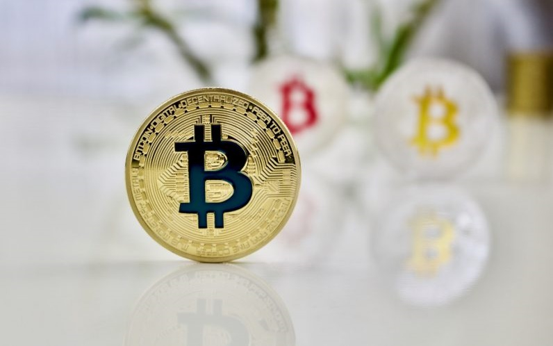  암호화폐 선물 시장, 현물 규모 ‘절반’ 따라잡았다…제도권 진입 가속화