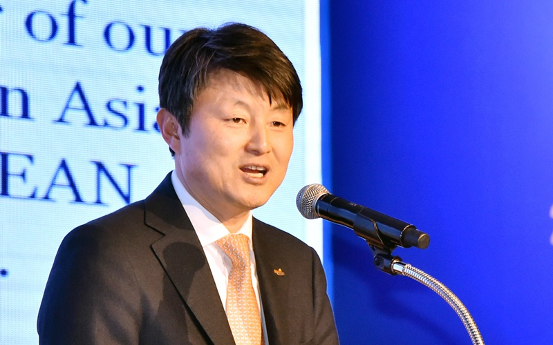  유재수 부산 경제부시장 사의 표명…檢 강제수사 영향