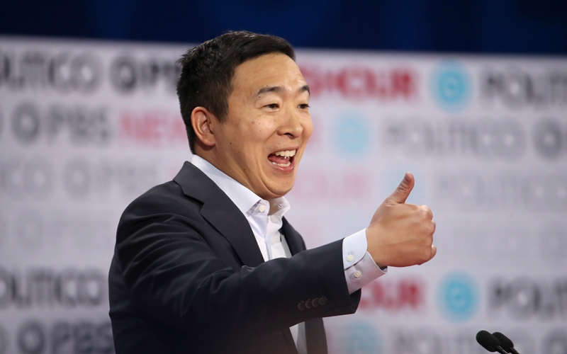  美 민주당 대선 경선후보 “뒤죽박죽 암호화폐 규제 고쳐야”