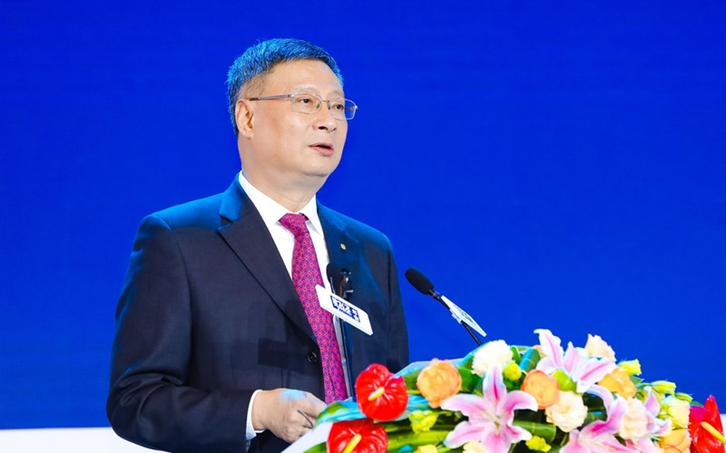  前 중국 인민은행장 “디지털 위안화, 현금 대체도 가능”