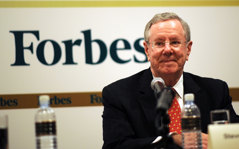  포브스 설립자 “비트코인, 불안정한 금융시장 안정화시킬 수 있어”