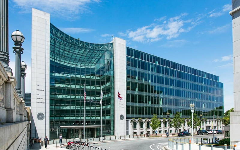  美 SEC, 증권 등록 면제 절차 개선한다…조달액도 상향 조정