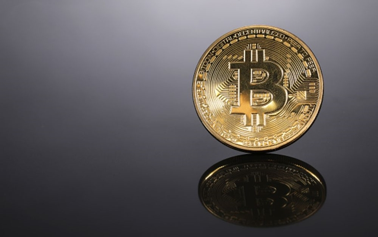  美 암호화폐 ETF 신청 움직임 재개…반에크·발키리