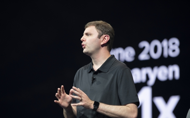  이오스 창시자 댄 라리머, 블록원 CTO직 사임…