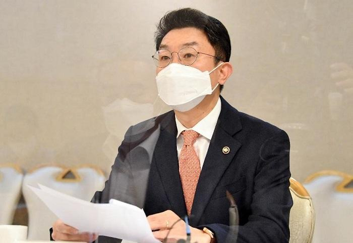 이억원 기재부 차관 