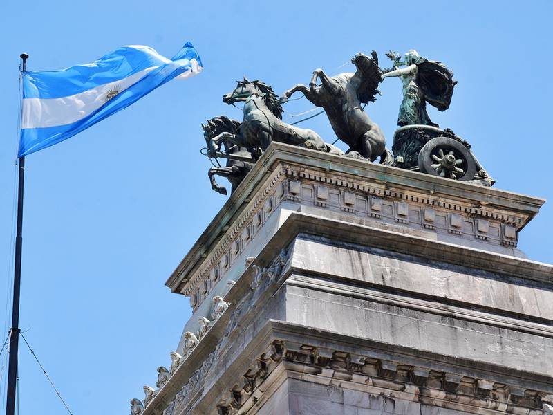  아르헨 중앙은행 총재 “암호화폐 성장, 우려스러워”