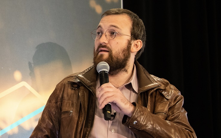  카르다노 설립자 