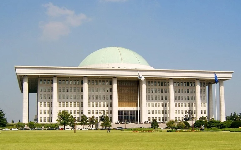  [속보] 가상자산 과세 1년 유예…국회 기재위 조세소위 '통과'