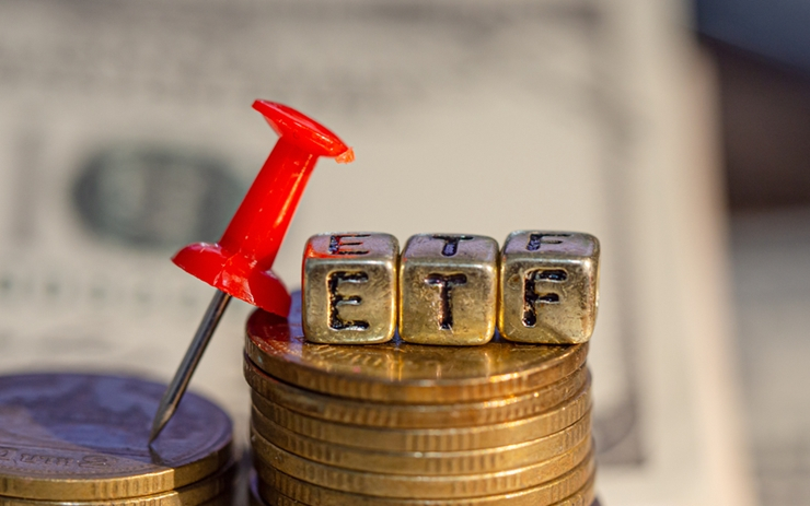 규제 문턱 못 넘는 비트코인 현물 ETF, 또 한차례 연기