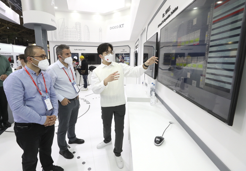  KT, MWC서 인공지능 기반 5G 운용 솔루션 '닥터와이즈' 선봬