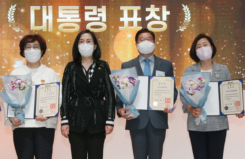  신한금융희망재단, 2022년 가족정책 유공 대통령 표창 수상