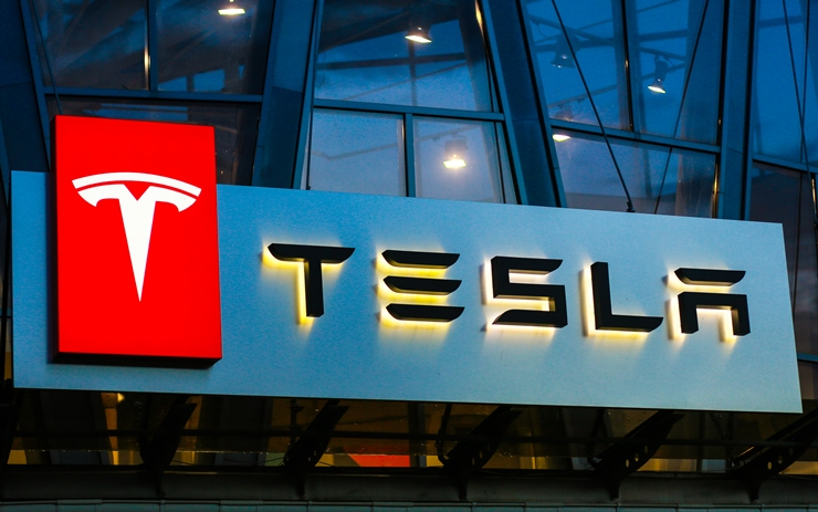  테슬라, 비트코인 여전히 안 팔았다...