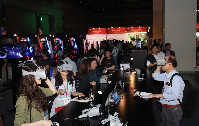  블록체인·NFT 접목 메타버스 시대 도래...'2022 메타버스 엑스포' 오는 15일 개최