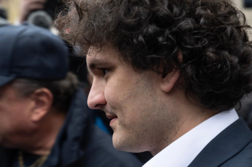  샘 뱅크먼 프리드, 익명 메신저 못 쓴다...美 법원 