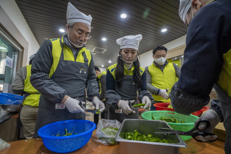  NH농협금융, 이웃사랑 우리 농산물 나눔 실시...