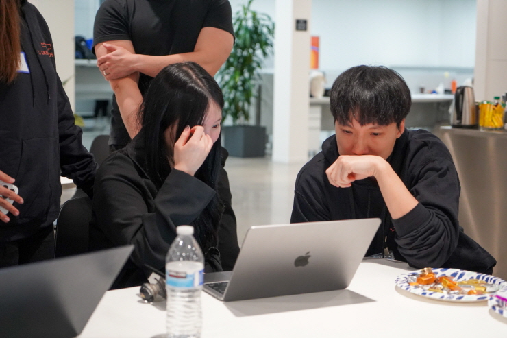  멋쟁이사자처럼, 美서 '해커톤' 성황리 개최...스탠포드·UCLA·버클리 등 참여