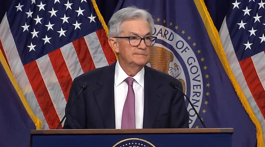 美 예상대로 금리 동결했지만 연말 '5.6%' 전망...