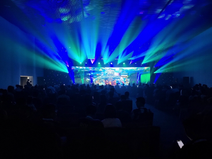  캐리버스, 베트남 쇼케이스 성료...게임 광고영상 최초 공개