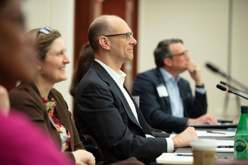  시카고 연은 총재 