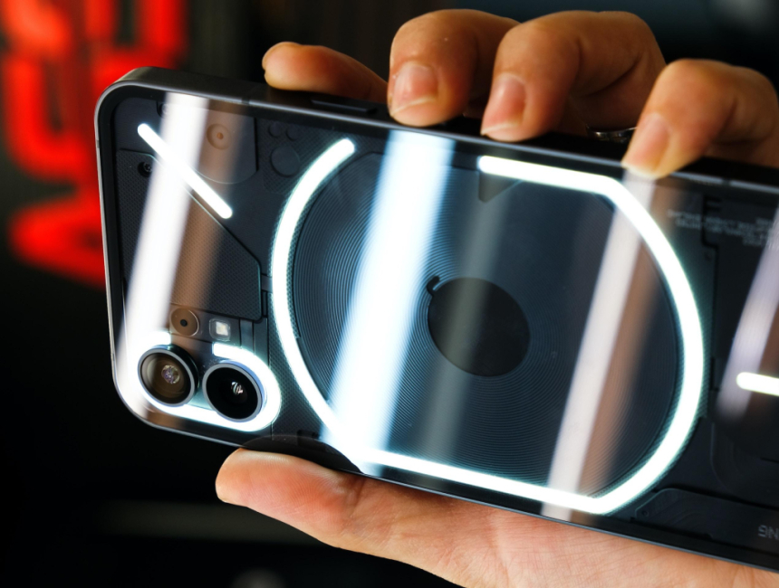  Nothing Phone(2a)이 MWC에서 데뷔: 듀얼 50MP 카메라, MediaTek 칩, 새로운 색상