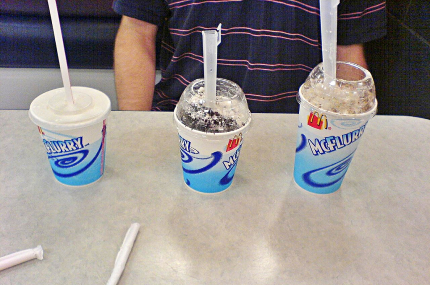  인도 맥도날드와 몬덜리즈가 협력하여 새로운 맥플러리 디저트 출시