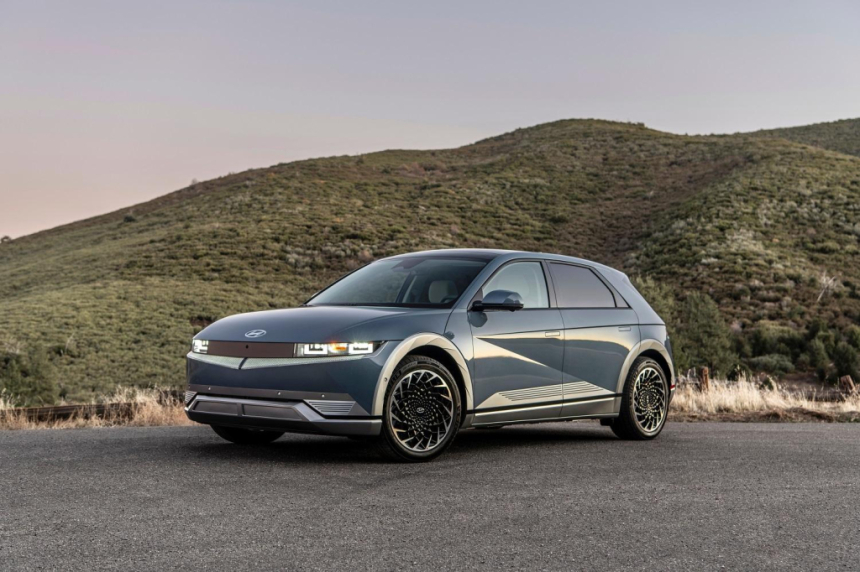  현대차, 4분기 이익 증가로 애널리스트 기대치 하회