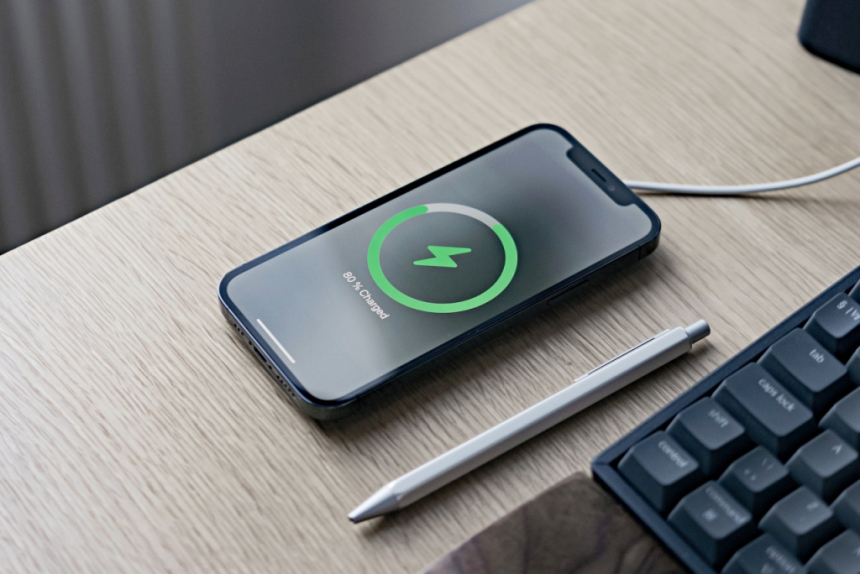  한국, 특허 침해 혐의로 중국산 스마트폰 배터리 조사