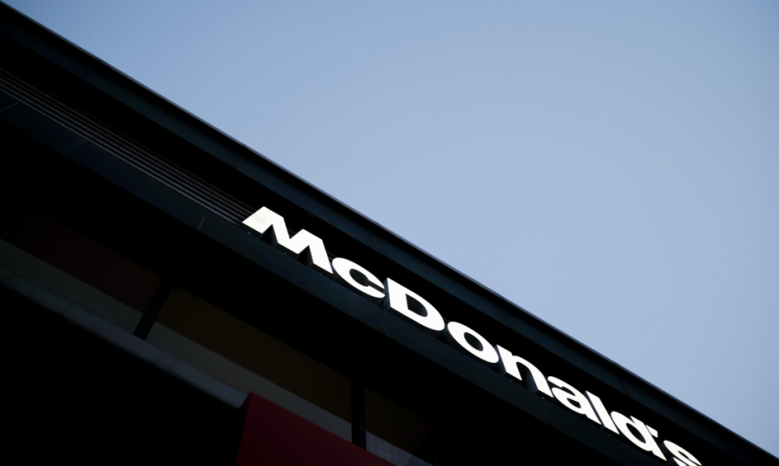  맥도날드 CEO, 이스라엘-하마스 분쟁이 중동 안팎의 비즈니스에 미치는 영향 강조