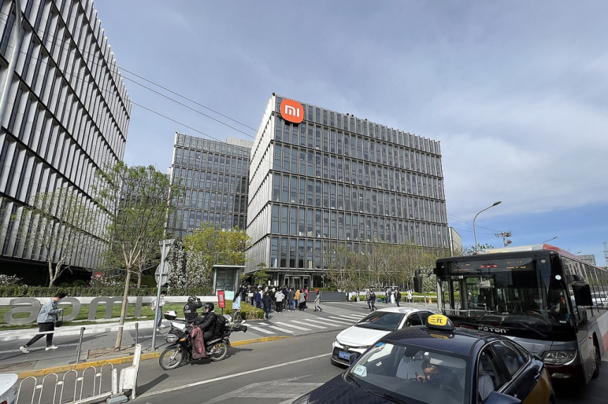  Xiaomi, 최초의 전기 자동차 공개, 상위 5 대 자동차 제조업체 합류 목표