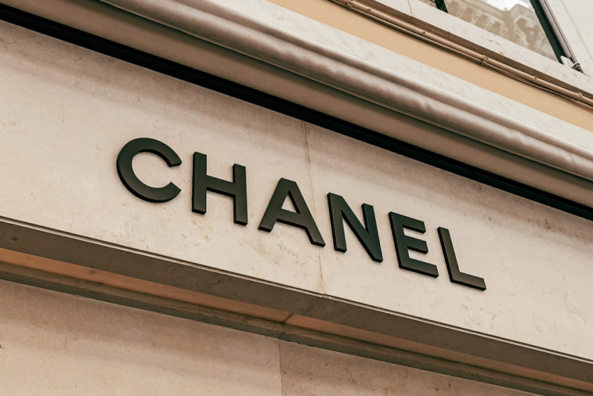  해외 명품 브랜드, 한국에서 가격 인상 시행 예정…샤넬, 에르메스, 프라다 등