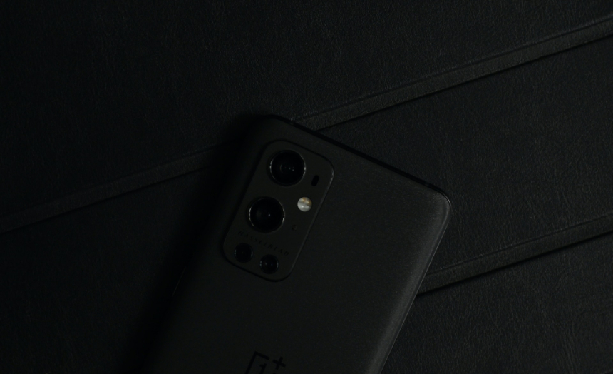  OnePlus 12R, 전 세계 출시: 중상급 시장의 디스플레이 강자
