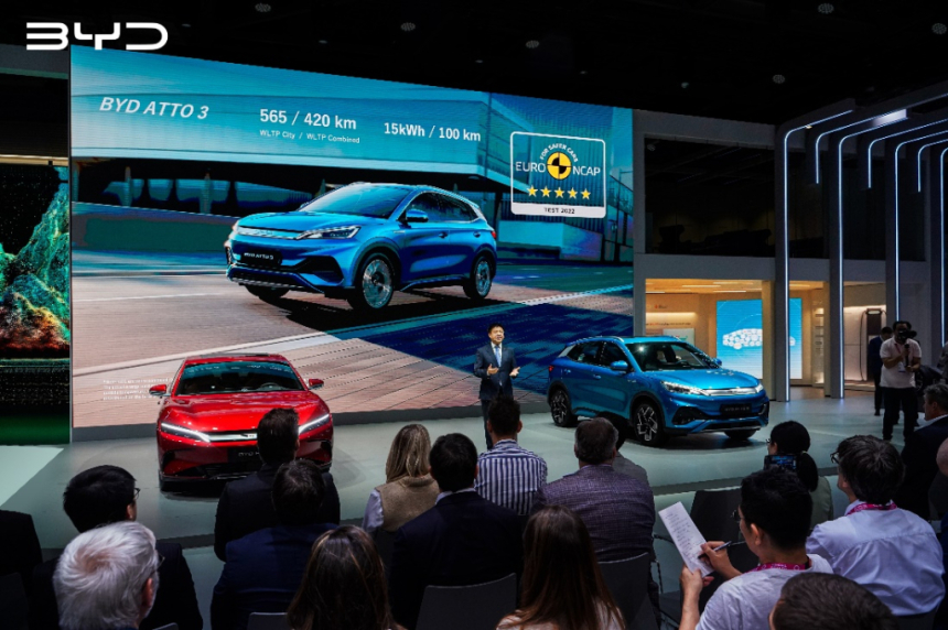 중국 대사, 중국 전기차 제조업체에 대한 EU의 조사를 '불공정'으로 규정