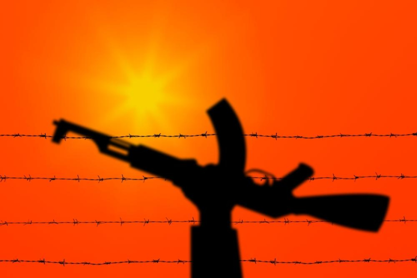 이스라엘 보복 공격에 비트코인 '출렁'...한때 5%대 급락