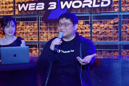  1270억 원 총 거래량 돌파: ThunderCore(썬더코어), 빗썸 상장과 VIP 나이트 개최로 파장 일으키다