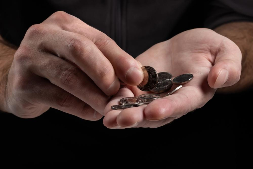 문페이, 암호화폐 옹호 단체 기부