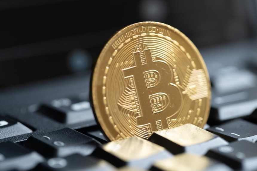 비트코인, 일본·필리핀서 '신고점' 경신...달러·원화는 '근접'