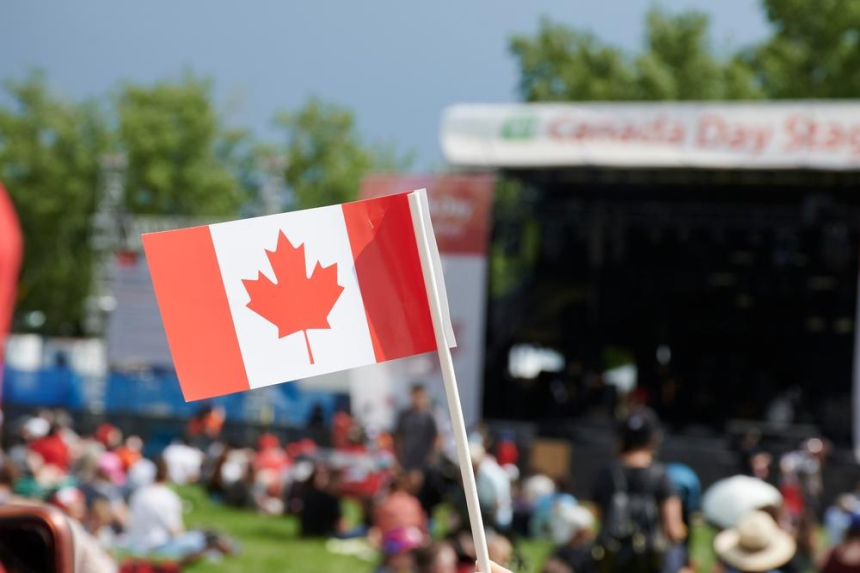 코인베이스 임원, '캐나다, 암호화폐 관련 정치적 참여 부족'