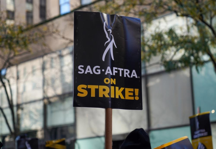 비디오 게임 성우 및 모션 캡처 배우 AI 관련 보호 문제로 파업