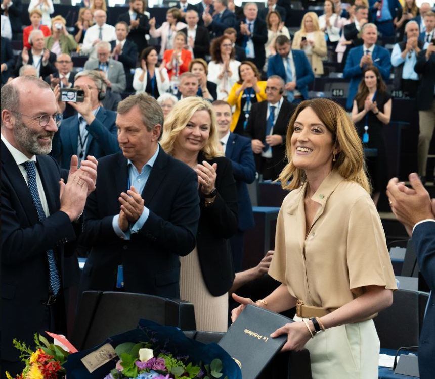 유럽의회 의장 '재선' 성공...