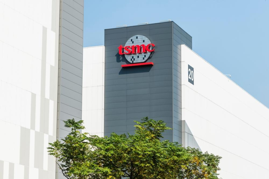 중국 침공 방지 위해 TSMC 주식 매수하는 대만 개인 투자자들