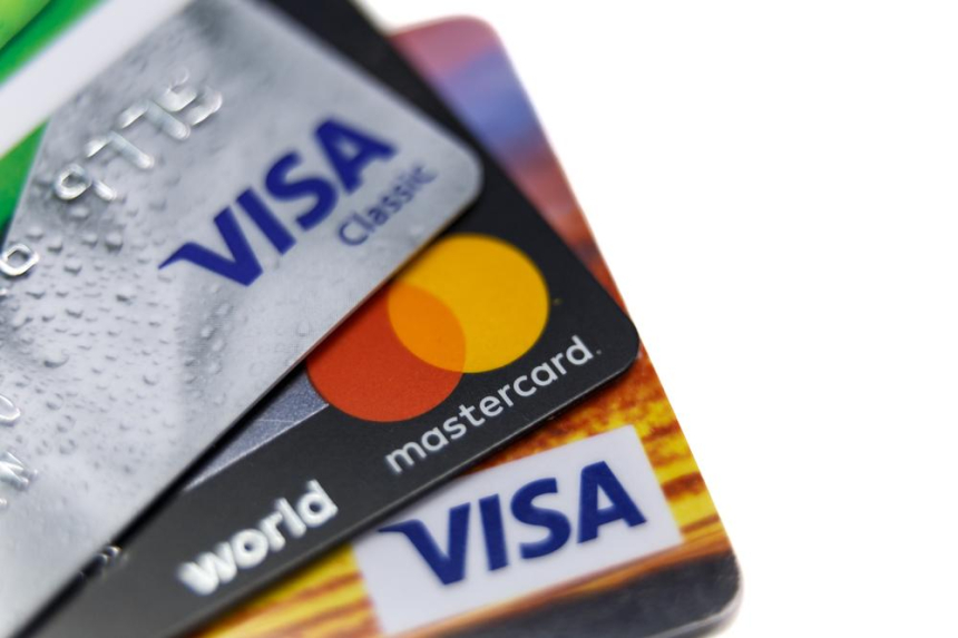 금융감시단체, 비자-마스터카드 시장 독점으로 소비자 부담 가중 비판