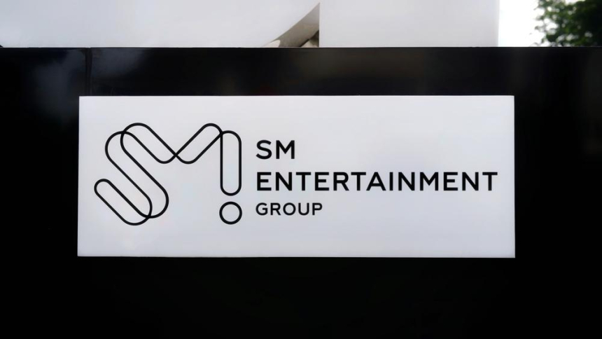  SM엔터-LG유플러스 AI 기반 가상 아티스트 제작 손잡아 